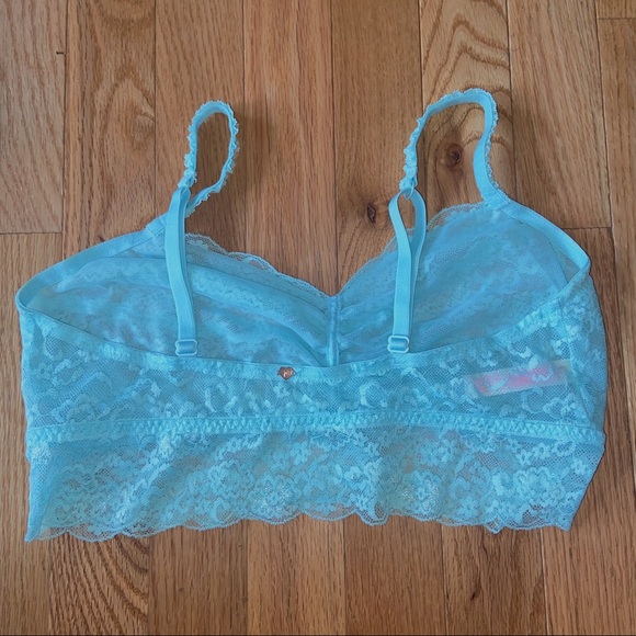 NEW Victoria’s Secret PINK! Blue Lace Bralette - Picture 2 of 4